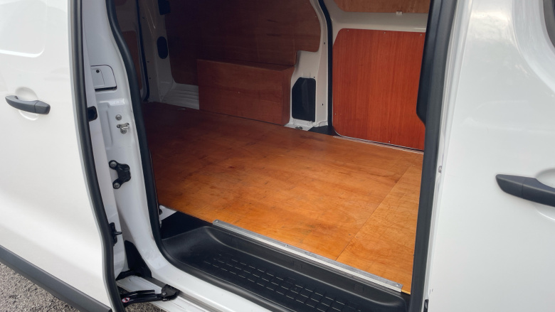 Vauxhall Vivaro L2 Diesel 2.0 Turbo D 145 Prime H1 Van